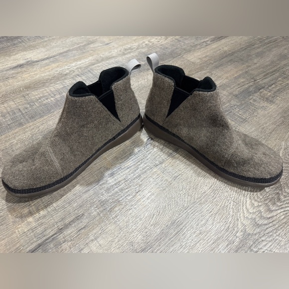 Chaco Rebel Chelsea Felt Fleece Lined Rubber Sole Boot- Brown, Women’s Size 11 - Picture 3 of 10